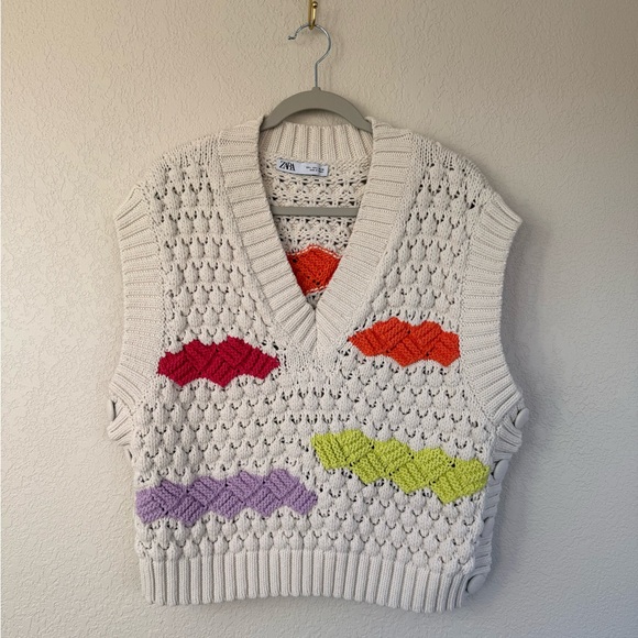 Zara Sweaters - Zara Womens Multicolor Chunky Knit V-Neck Sleeveless Sweater Vest Size Large